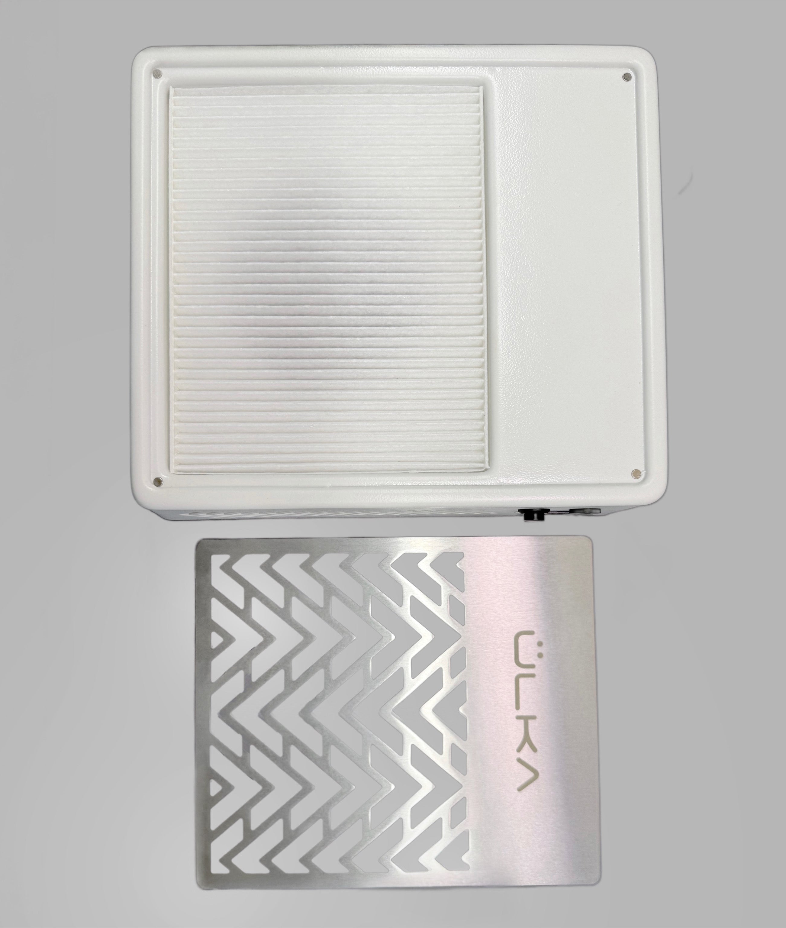 ULKA Staubabsauger HANDY in Weiß