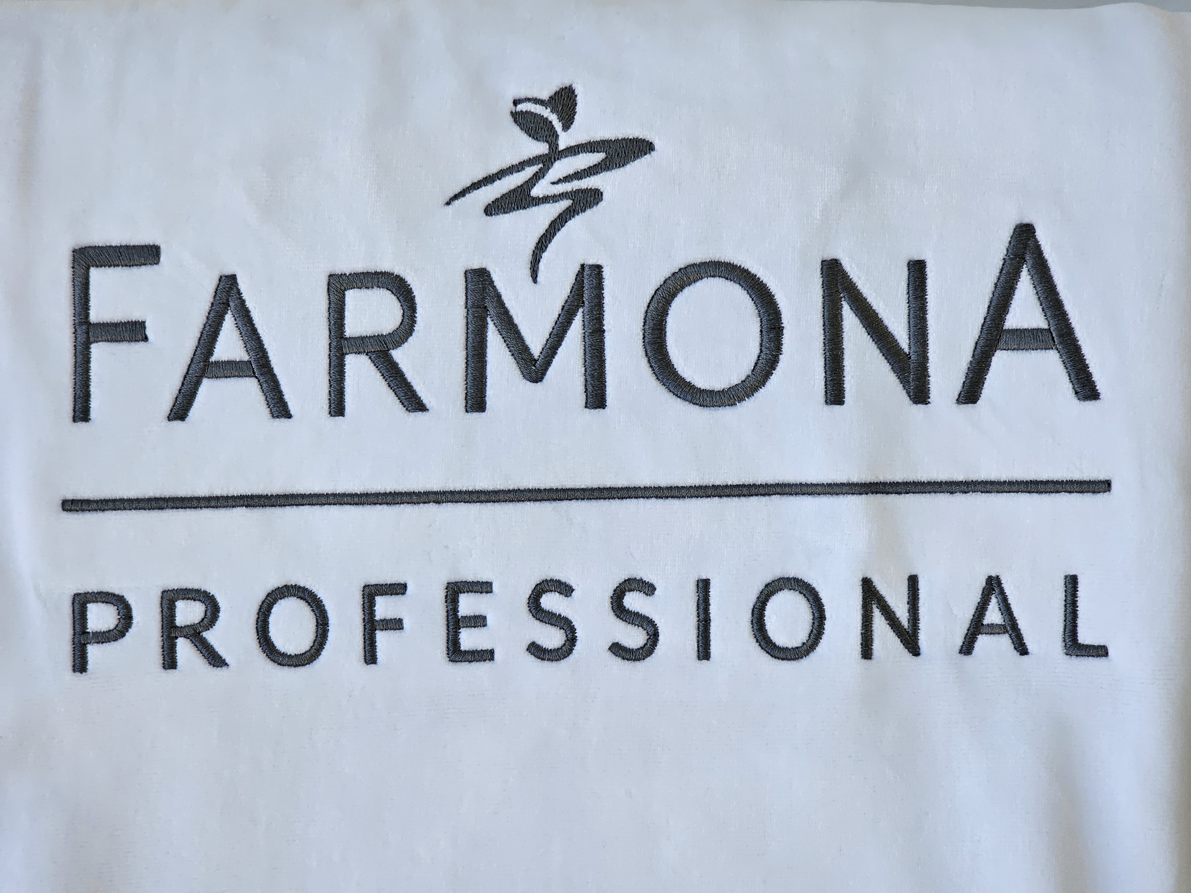 Farmona Decke, weiß