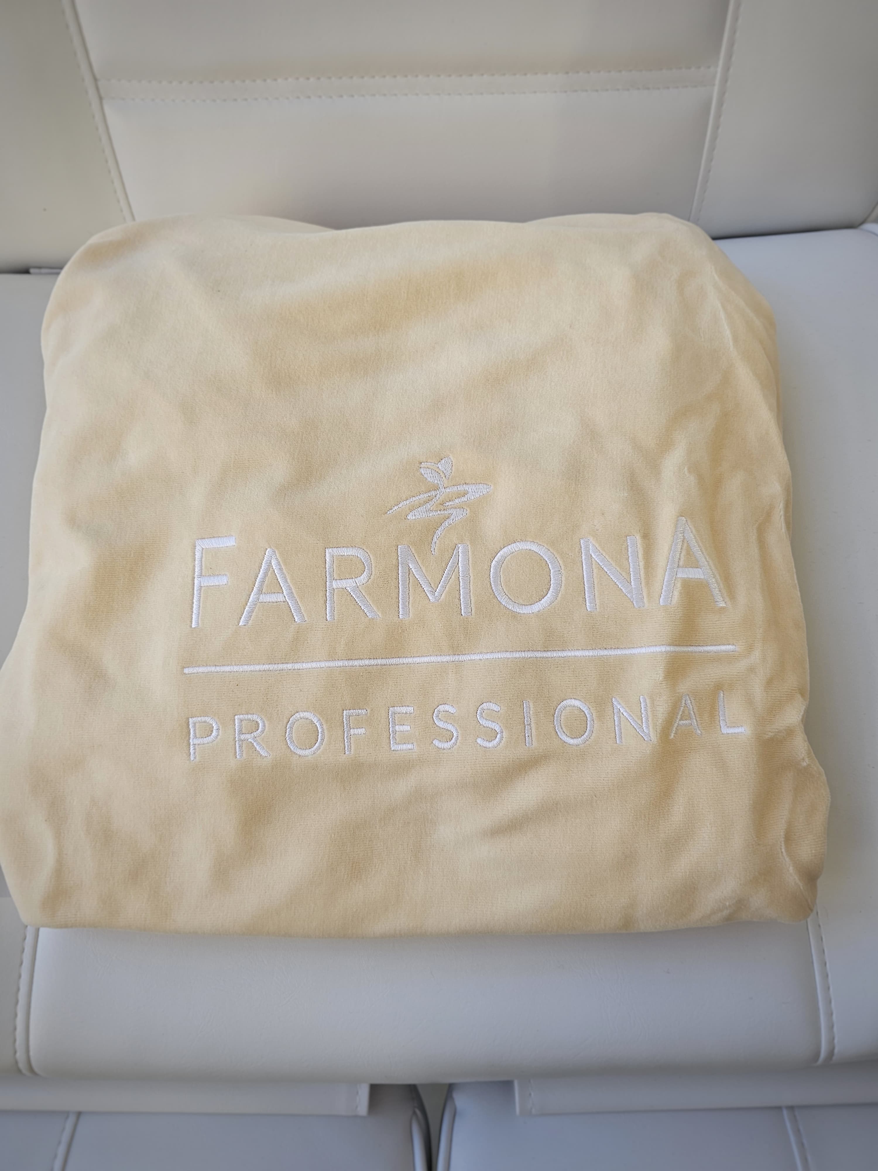 Farmona pleds, krēmīgs