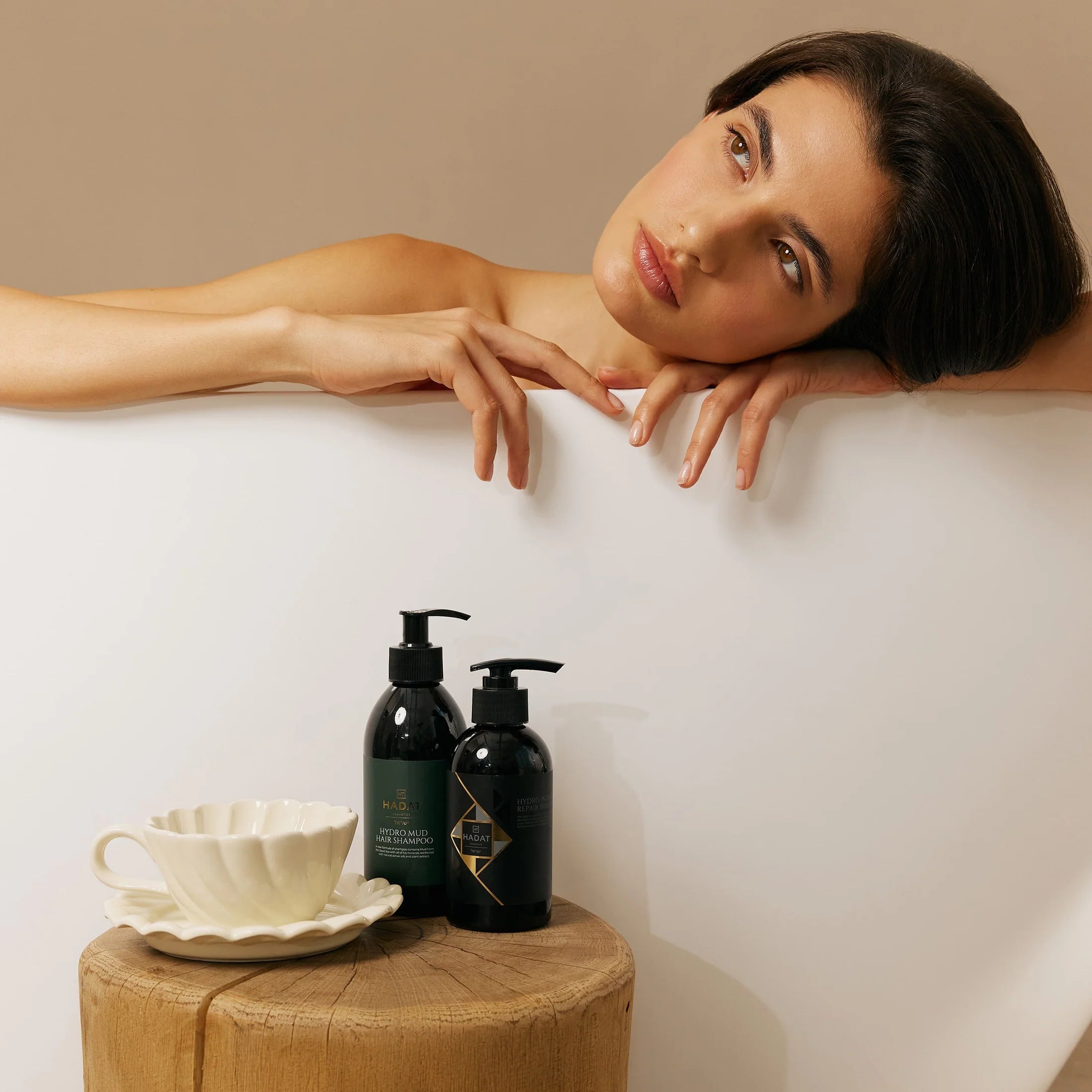 HADAT HYDRO INTENSIVE REPAIR SHAMPOO Regenerierendes Shampoo, 250ml