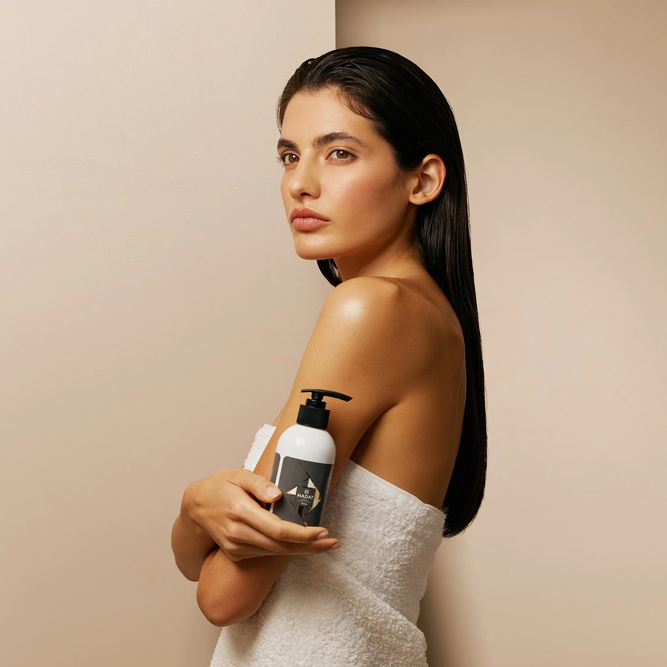 HADAT HYDRO ROOT STRENGTHENING SHAMPOO Shampoo zur Förderung des Haarwuchses, 250ml