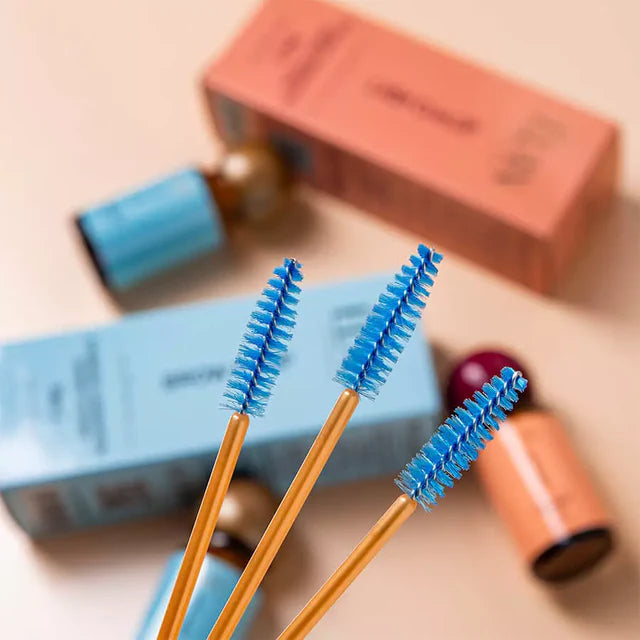 ELAN Wimpern- und Augenbrauenbürstchen, 50 St. (Blau/Gold)