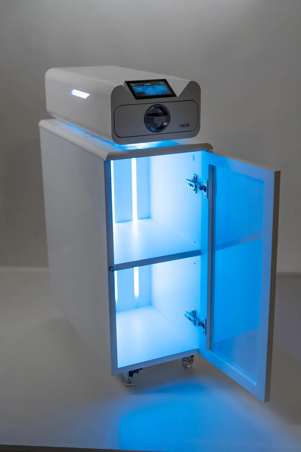 ENBIO Tisch mit LED-Licht